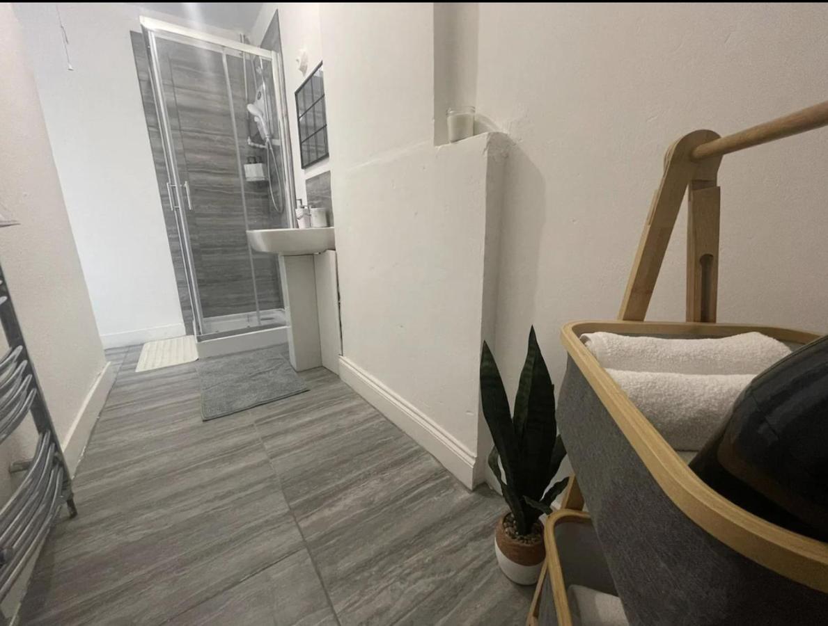 Appartement Charming 2 Bed Flat On Tower Bridge à Londres Extérieur photo