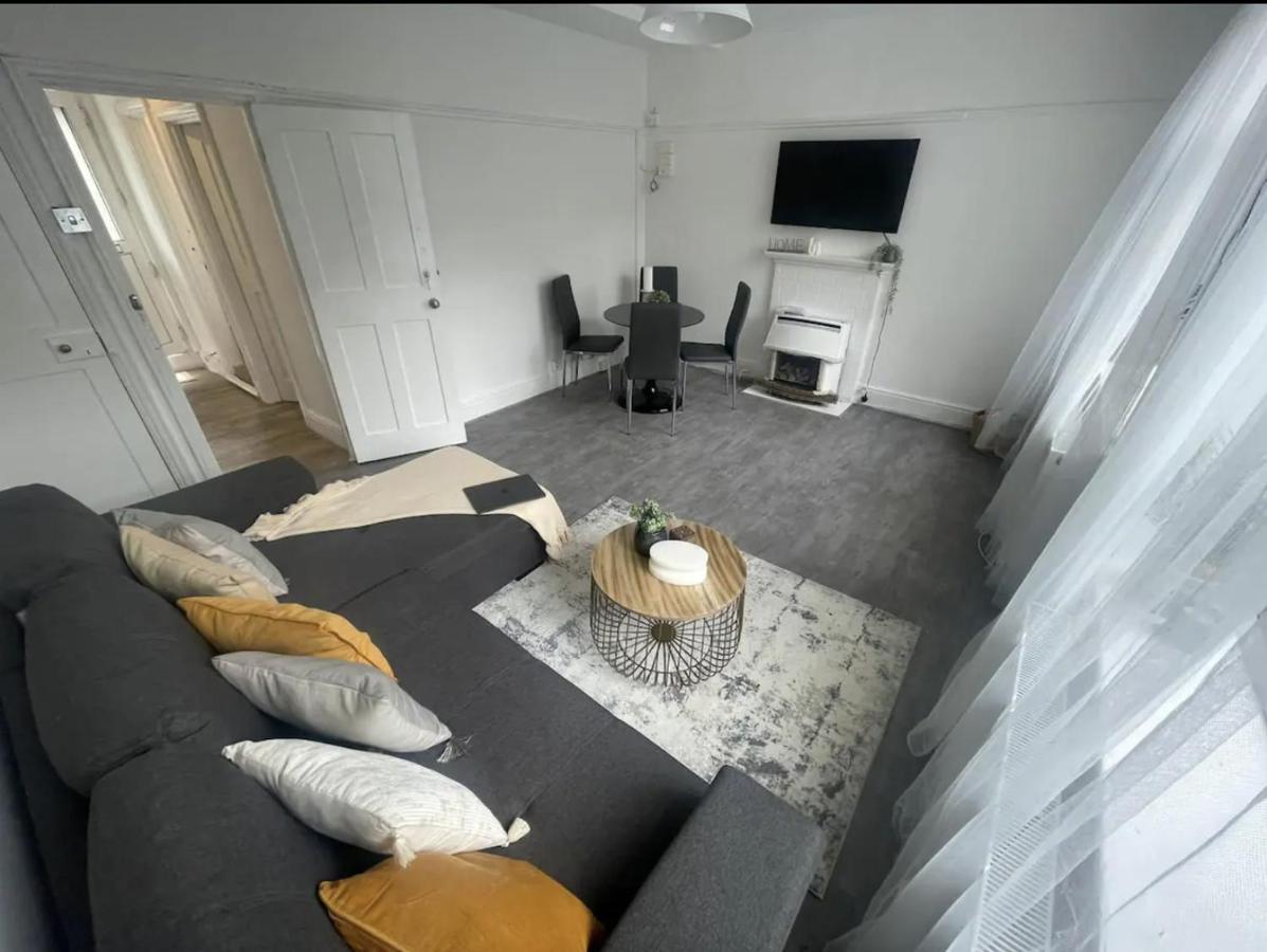 Appartement Charming 2 Bed Flat On Tower Bridge à Londres Extérieur photo