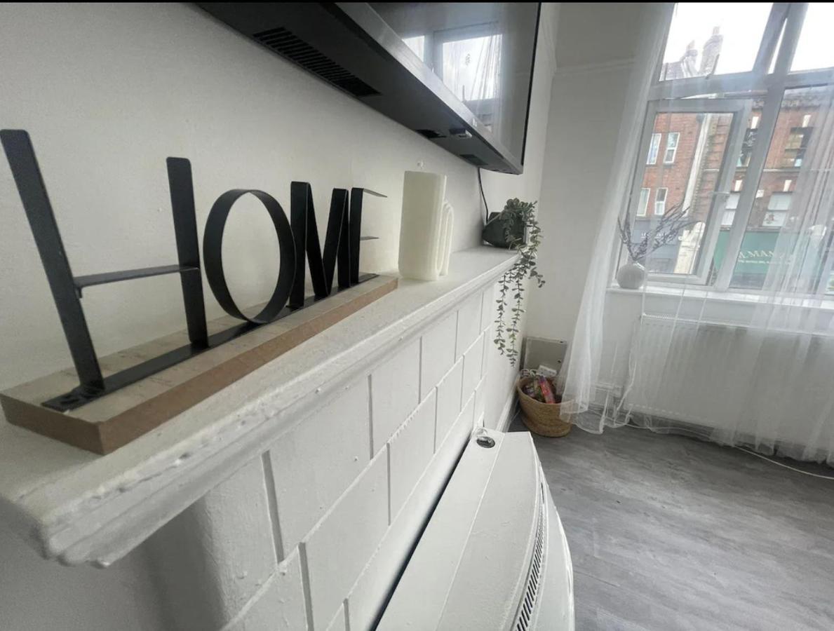 Appartement Charming 2 Bed Flat On Tower Bridge à Londres Extérieur photo