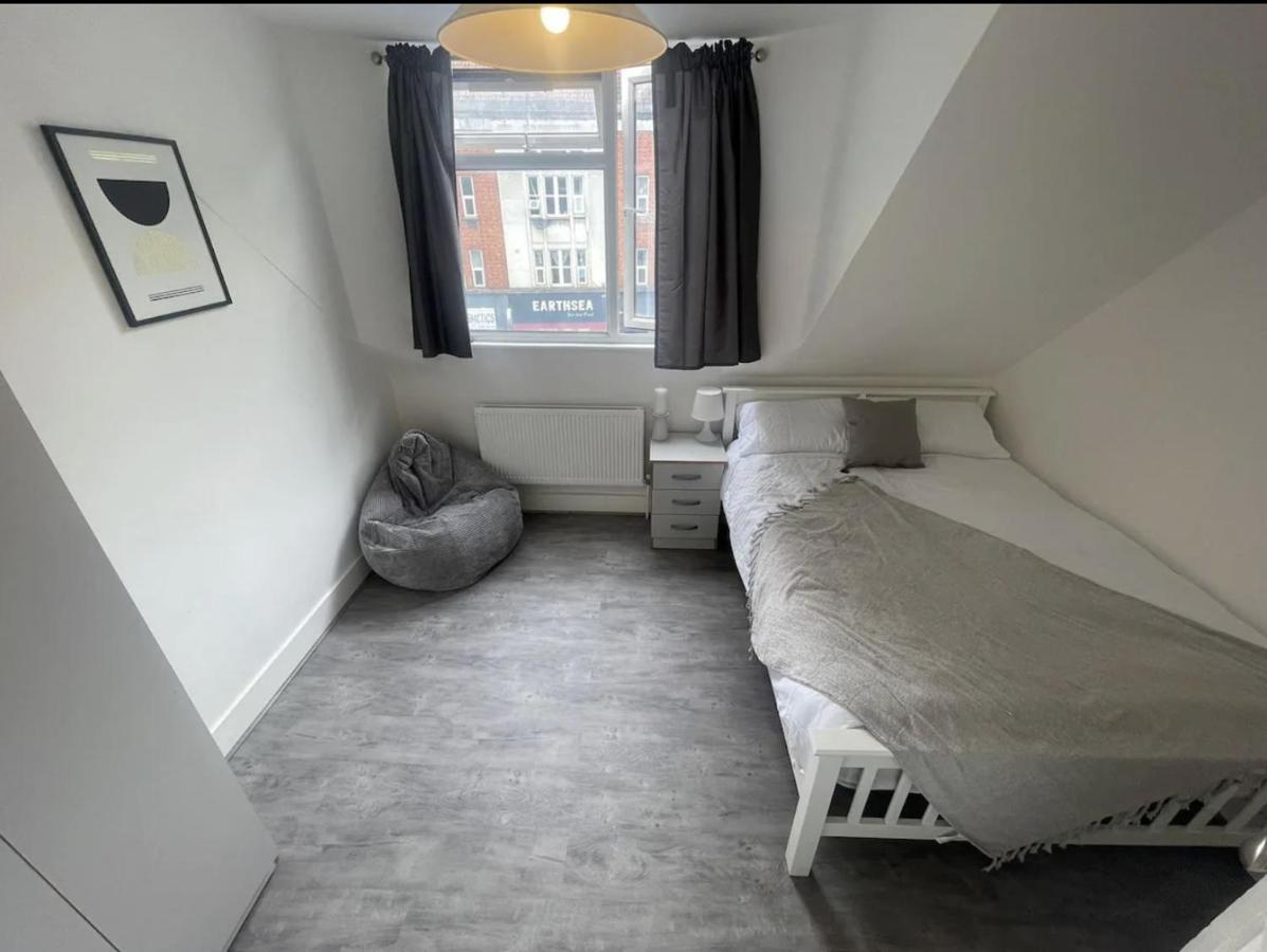 Appartement Charming 2 Bed Flat On Tower Bridge à Londres Extérieur photo