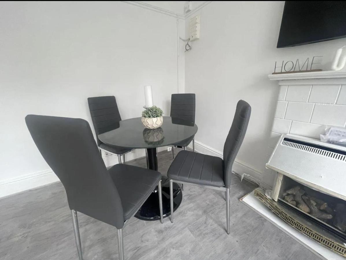 Appartement Charming 2 Bed Flat On Tower Bridge à Londres Extérieur photo